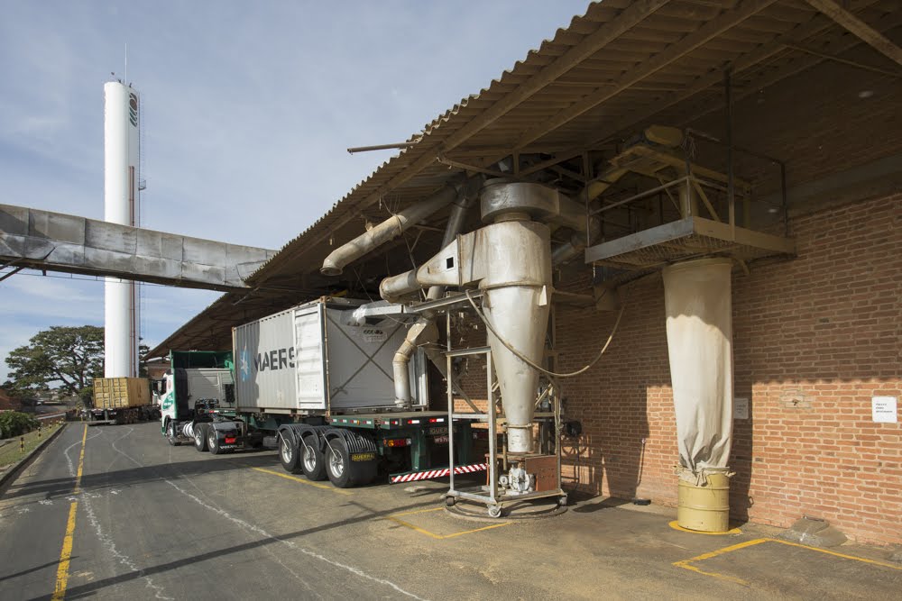 camião transporte cafe